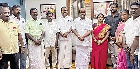 சென்னையில் அமைச்சர் பெரியகருப்பன் முன்னிலையில் திமுகவில் இணைந்த சிவகங்கை ஒன்றியத் தலைவர் மஞ்சுளா பாலச்சந்தர்.