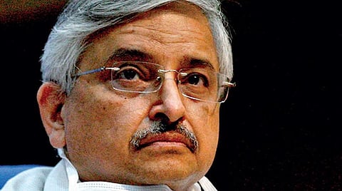 சுற்றுலா தலங்களில் கூட்டம் கூட வேண்டாம்: எய்ம்ஸ் தலைவர் அறிவுரை