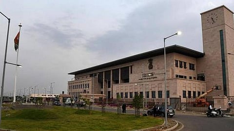 ஆந்திர அரசுக்கு ரூ.215 கோடி எஸ்பிஐ செலுத்த வேண்டும்: ஆந்திர உயர்நீதிமன்றம் உத்தரவு