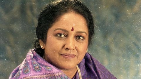 பிரபல பாடகி கல்யாணி மேனன் காலமானார்: பிரபலங்கள் இரங்கல்