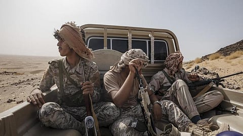 போரில் குழந்தைகளை பயன்படுத்தும் ஹவுத்தி படைகள்: ஏமன் குற்றச்சாட்டு