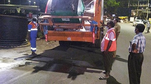 சென்னை மாநகராட்சியில் தூய்மைப் பணி.