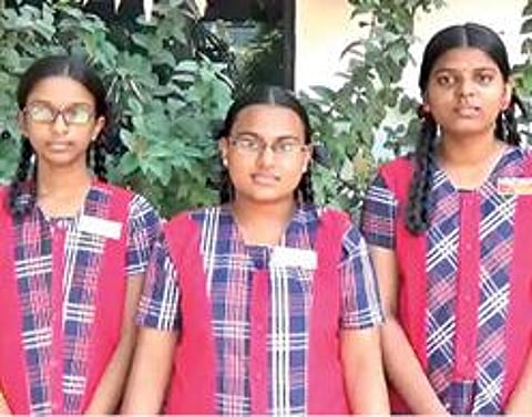 புதுமையான அறிவியல் படைப்புகளை உருவாக்கிய தூத்துக்குடி சுப்பையா வித்யாலயம் பள்ளி மாணவியர்.