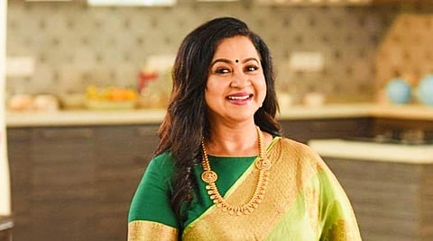 சினிமாவில் நுழைந்து 43 ஆண்டுகள்: ராதிகா நெகிழ்ச்சி