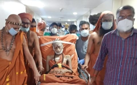 முக்தியடைந்த மதுரை ஆதீனம் உடல் நல்லடக்கம்: அனைத்து மதப் பிரமுகர்கள், மக்கள் திரண்டு அஞ்சலி