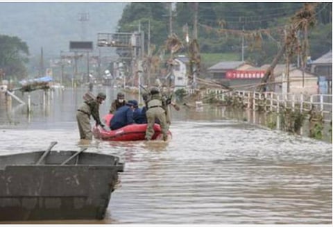ஜப்பானில் கனமழையைத் தொடர்ந்து வெள்ளம், நிலச்சரிவு: 10 லட்சம் மக்கள் இடம்பெயர்வு
