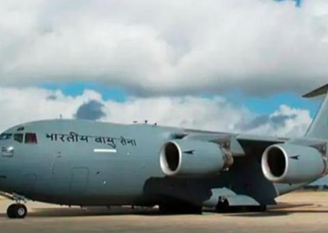 அடுத்தடுத்து பறந்த விமானங்கள்; காபூலில் சிக்கி தவித்த 329 இந்தியர்கள் ஒரே நாளில் மீட்பு