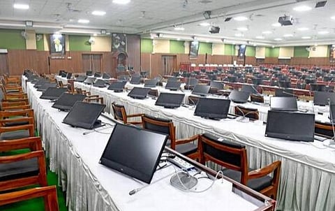 சட்டப்பேரவையில் துறை வாரியான மானிய கோரிக்கைகள் மீது இன்று முதல் விவாதம் தொடக்கம்