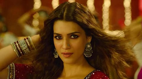 இந்தியாவை ஆட்டுவிக்கும் ரஹ்மானின் ‘பரம சுந்தரி’