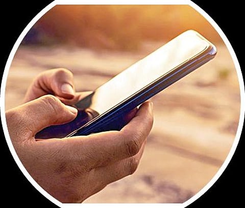 பளிச் பத்து 58: செல்போன்