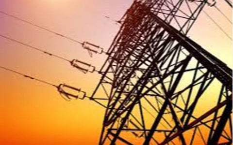 காங்கேயம் அருகே மின்சாரம் பாய்ந்து 8 மாத பெண் குழந்தை பலி