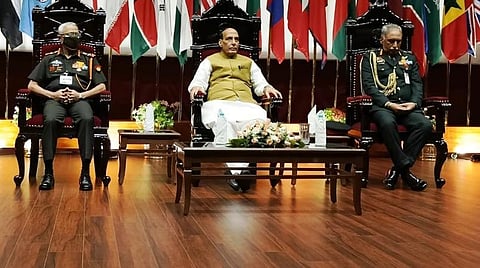 கலந்துரையாடல் நிகழ்ச்சியில் மத்திய பாதுகாப்புத்துறை அமைச்சர் ராஜ்நாத் சிங்