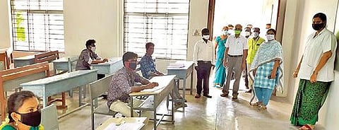 ஆரணி பாலாஜி சொக்கலிங்கம் பொறியியல் கல்லூரியில் ஆய்வு மேற்கொண்ட வருவாய் கோட்டாட்சியர் கவிதா.