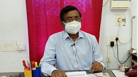 மாவட்ட நலவழித்துறை துணை இயக்குநர் டாக்டர் கே.மோகனராஜ்.