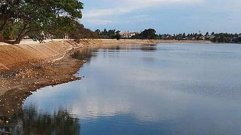 சிட்லபாக்கம் ஏரியில் மணல் எடுத்ததில் கடந்த ஆட்சியில் முறைகேடு: தாம்பரம் எம்எல்ஏ குற்றச்சாட்டு