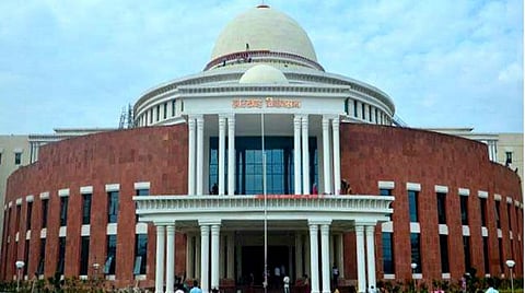 ஜார்க்கண்ட் மாநில சட்டப்பேரவையில் முஸ்லிம் எம்எல்ஏ.க்கள் தொழுகை நடத்த தனி அறை: கோயிலுக்கும் இடம் கேட்கும் பாஜக எம்எல்ஏக்கள்