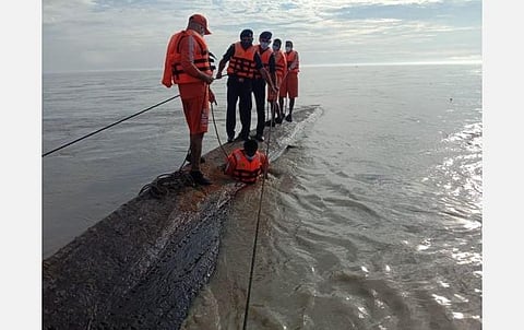 பிரம்மபுத்ரா நதியில் விபத்து எதிரொலி: அசாம் மாநிலத்தில் தனியார் படகுகளுக்கு தடை