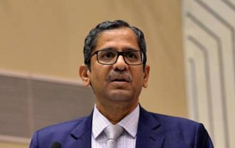 இந்திரா காந்தி தகுதிநீக்க தீர்ப்பு துணிச்சலானது: உச்ச நீதிமன்ற தலைமை நீதிபதி ரமணா கருத்து