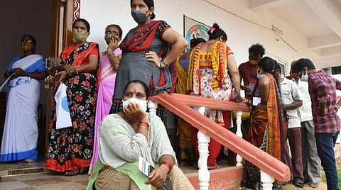 செப்.18 தமிழக நிலவரம்: தொற்று பாதிப்பு, குணமடைந்தோர், பலி எண்ணிக்கை- முழுமையான பட்டியல்