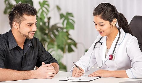 இணையவழி விழிப்புணர்வு: கருவுறாமைக்கு ஆண்களும் சிகிச்சை பெற வேண்டும்