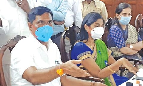 தமிழகத்தில் தூய்மைப் பணியாளர் நிலை மோசமாக உள்ளது : தேசிய தூய்மைப் பணியாளர் ஆணையத் தலைவர் குற்றச்சாட்டு