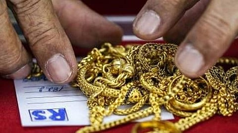 நகைக்கடன் தள்ளுபடி யாருக்கு கிடைக்கும்?- முறைகேடுகளை கண்டறிந்து நடவடிக்கையில் தீவிரம் காட்டும் கூட்டுறவுத்துறை