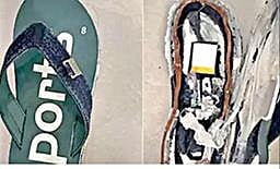 காலணியில் மறைத்து வைக்கப்பட்டிருந்த ப்ளுடூத் டிவைஸ்.