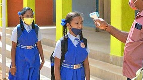 அக்.1 தமிழக நிலவரம்: தொற்று பாதிப்பு, குணமடைந்தோர், பலி எண்ணிக்கை- முழுமையான பட்டியல்