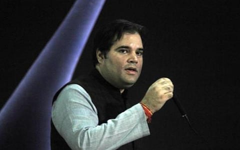 காந்தி ஜெயந்தியில் கோட்சேவைக் கொண்டாடுவோர் தேசத்தை அவமதிக்கின்றனர்: வருண் காந்தி