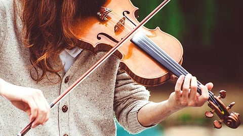 பளிச் பத்து 95: வயலின்