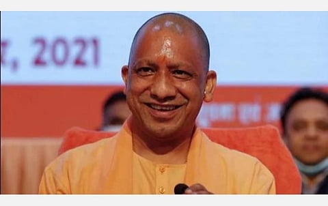 லக்கிம்பூர் கலவர பதற்றத்தை தணிக்க அதிகாலை வரை ஆலோசனை நடத்திய உ.பி. முதல்வர் யோகி ஆதித்யநாத்