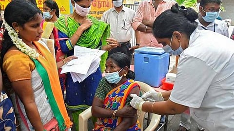 அக்.7 தமிழக நிலவரம்: தொற்று பாதிப்பு, குணமடைந்தோர், பலி எண்ணிக்கை- முழுமையான பட்டியல்