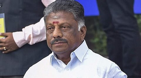 விமானக் கட்டணத்துக்கு இணையாக தனியார் பேருந்துக் கட்டணம்; பேருந்து உரிமையாளர்களுடன் ரகசியத் தொடர்பா?- ஓபிஎஸ் கேள்வி