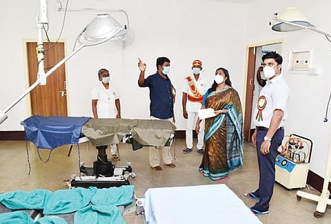 நாமகிரிப்பேட்டை வட்டார அரசு ஆரம்ப சுகாதார நிலையத்தில் நாமக்கல் மாவட்ட ஆட்சியர் ஸ்ரேயா சிங் ஆய்வு செய்தார்