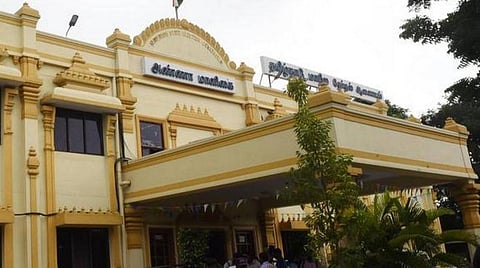 9 மாவட்ட உள்ளாட்சித் தேர்தலில் வெற்றி பெற்றவர்கள் இன்று பதவியேற்பு: மாநில தேர்தல் ஆணையம் அறிவுறுத்தல்