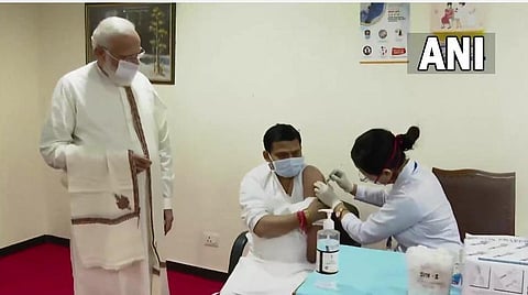 சுகாதார கட்டமைப்புகளை வலுப்படுத்த உதவும் பெருந்தொழில் நிறுவனங்கள்: பிரதமர் மோடி பாராட்டு