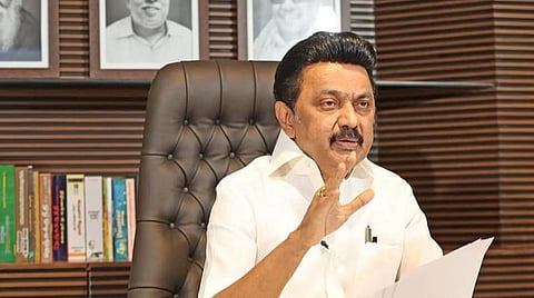 அரசு திட்டங்களின் செயல்பாடுகள் குறித்து நிகழ்நிலை புள்ளிவிவரங்களுடன் ‘மின்னணு தகவல் பலகை’ - முதல்வர் ஸ்டாலின் தன் அறையில் இருந்தே கண்காணிக்க ஏற்பாடு