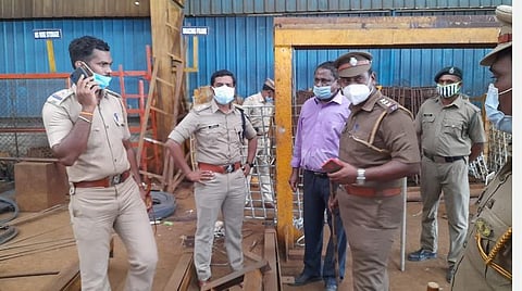 புதுச்சேரி கிரேன் ரோப் அறுந்து விழுந்து மேற்கு வங்கத் தொழிலாளி உயிரிழப்பு