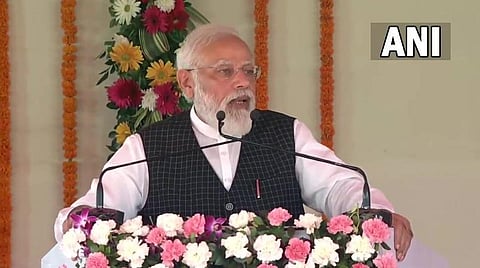 7 ஆண்டுகளுக்கு முன்பு ஊழல் சக்கரம் 24 மணிநேரமும் சுழன்று கொண்டிருந்தது: காங்கிரஸ் மீது பிரதமர் மோடி கடும் தாக்கு