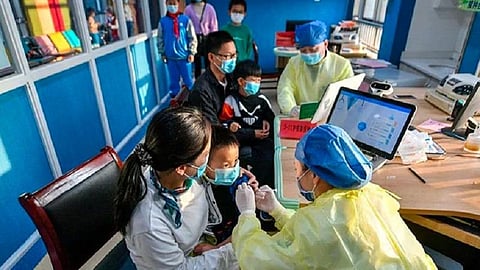 வேகமெடுக்கும் கரோனா: சீனாவில் ஒரே வாரத்தில் மூன்றாவதாக ஒரு நகருக்கு முழு ஊரடங்கு