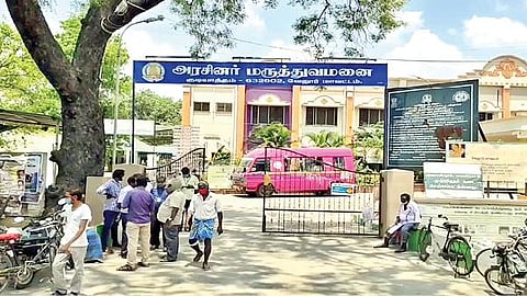 குடியாத்தம் அரசு மருத்துவமனை (கோப்புப்படம்).