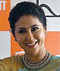 பாலிவுட் நடிகை ஊர்மிளாவுக்கு கரோனா தொற்று உறுதி: வீட்டில் தனிமைப்படுத்திக் கொண்டார்