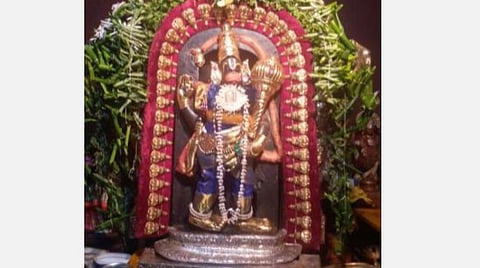 மகர ராசி அன்பர்களே! நவம்பர் மாத பலன்கள்; ஆரோக்கியத்தில் கவனம்; காரியத்தில் தாமதம்; லாபம் உண்டு; அனுமன் வழிபாடு!