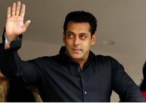 பாலிவுட் நடிகர் சல்மான் கான்.