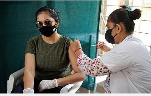 நவ.17 தமிழக நிலவரம்: தொற்று பாதிப்பு, குணமடைந்தோர், பலி எண்ணிக்கை- முழுமையான பட்டியல்