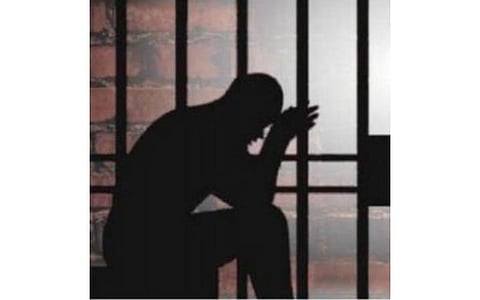 கள்ளக்குறிச்சி மாவட்டத்தில் செய்யாத குற்றத்தை ஒப்புக்கொள்ளும்படி பழங்குடியினருக்கு சித்திரவதை: காவல்துறையினர் மீது புகார்