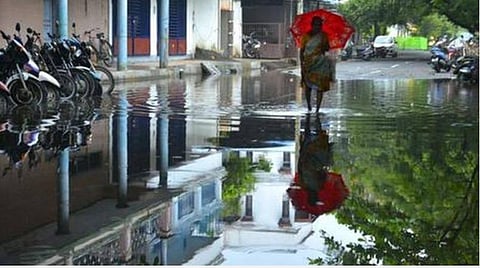 காற்றழுத்தத் தாழ்வுப் பகுதிக்கு வாய்ப்பு; நவ.25, 26, 27 தேதிகளில் மிக கனமழை: வானிலை ஆய்வு மையம்