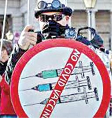 ஆஸ்திரியாவில் தடுப்பூசி போடாவிட்டால் ரூ.3 லட்சம் அபராதம்