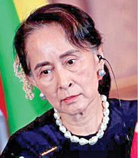 கிளர்ச்சியை தூண்டிய வழக்கில் - மியான்மர் முன்னாள் தலைவர் ஆங் சான் சூகிக்கு 4 ஆண்டு சிறை :