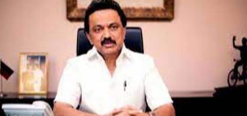 கரோனா; உயிரிழந்தவர் குடும்பங்களுக்கு தலா ரூ.50,000 நிவாரண நிதி: முதல்வர் ஸ்டாலின் வழங்கினார்